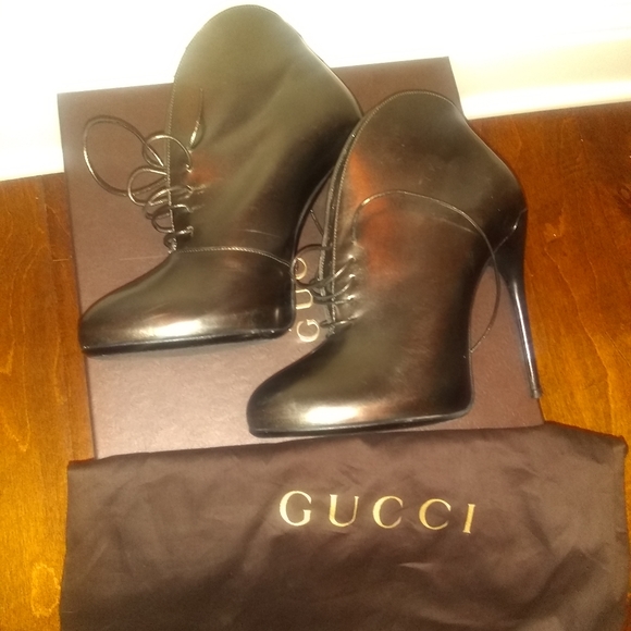 Heels - Picture 6 of 7